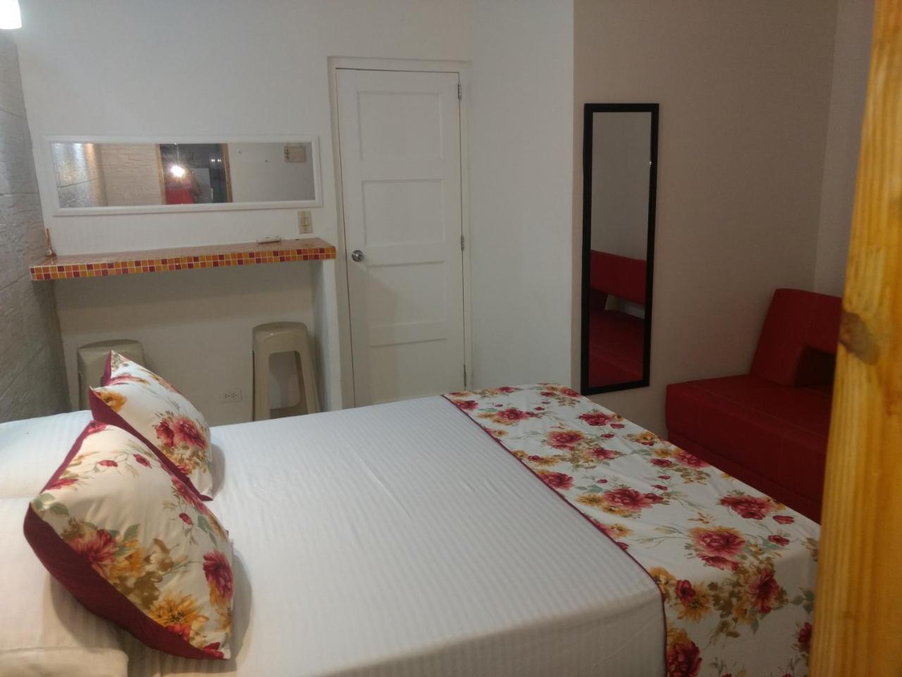 Hostal Palo AltoSan Andrés エクステリア 写真