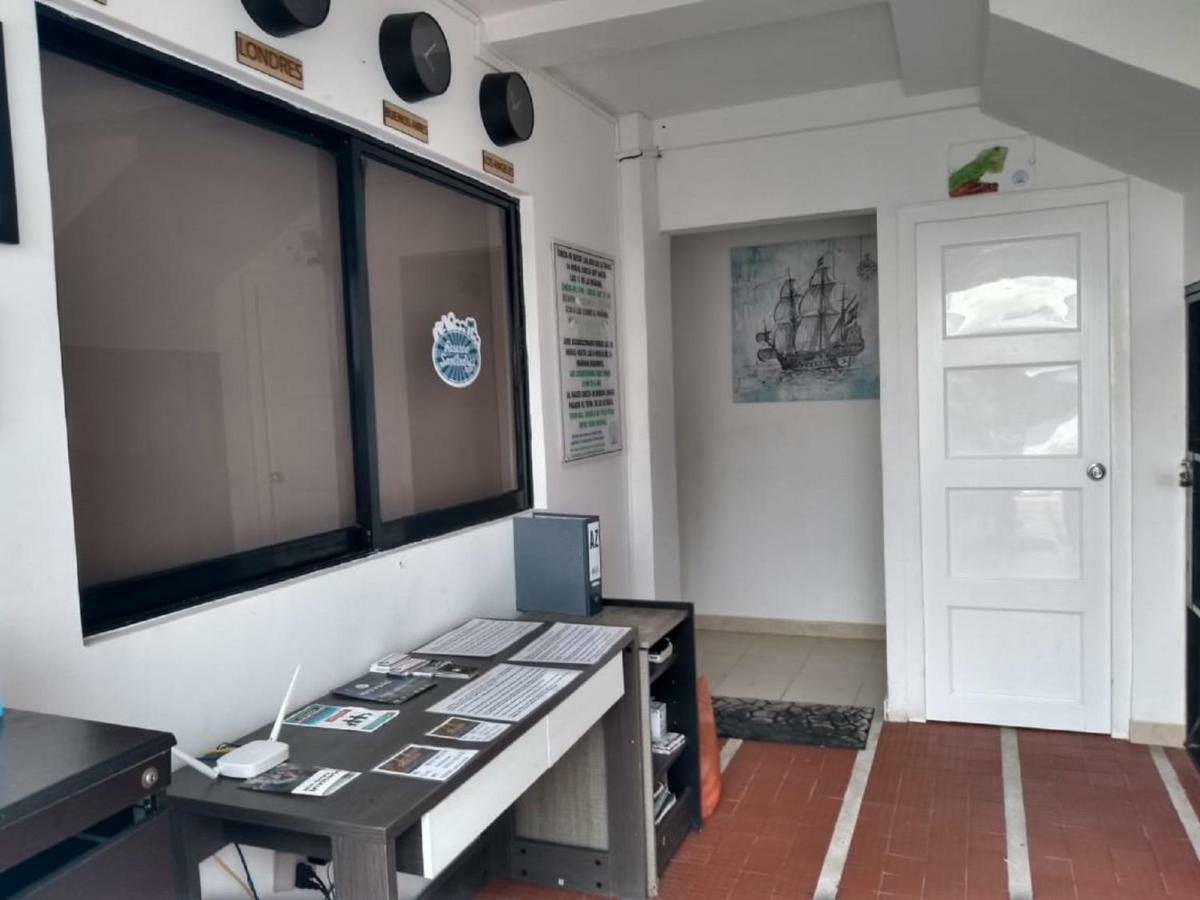 Hostal Palo AltoSan Andrés エクステリア 写真