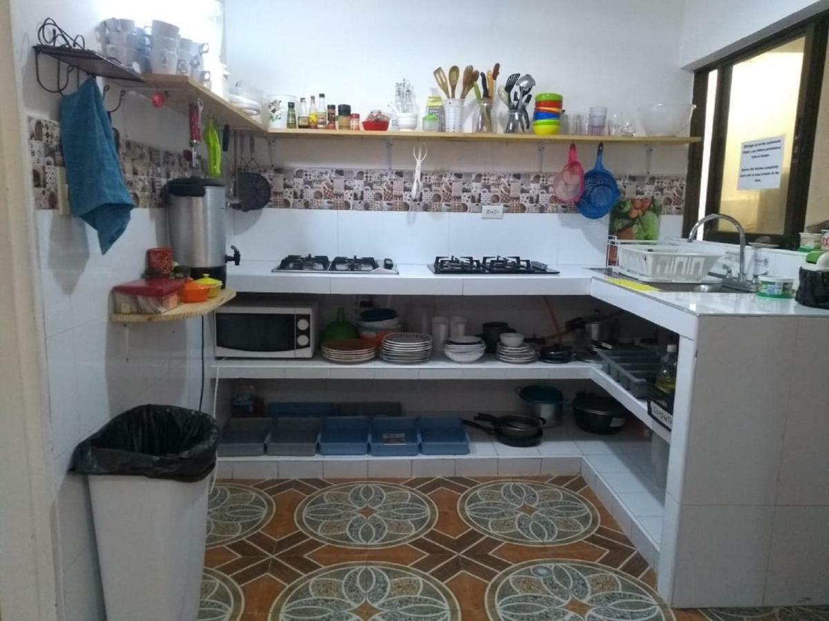 Hostal Palo AltoSan Andrés エクステリア 写真