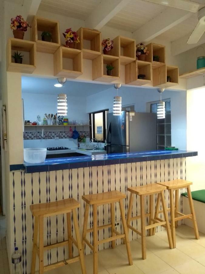 Hostal Palo AltoSan Andrés エクステリア 写真